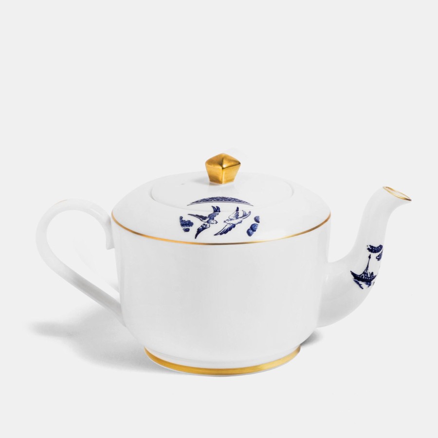 Bone China Richard Brendon | Medium Teapot - Details From Willow